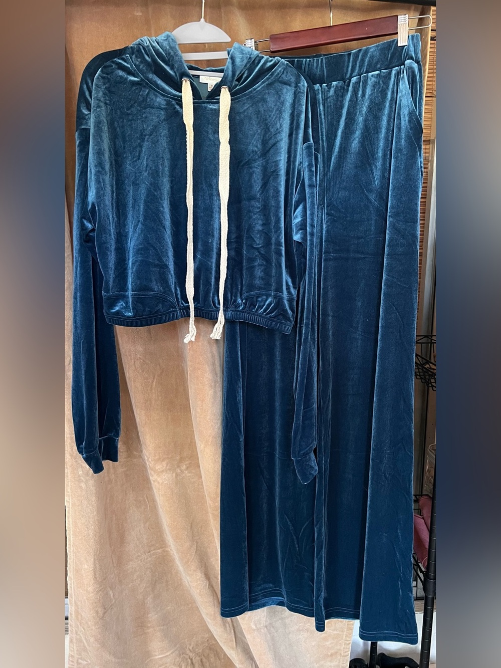 Velvet Two-Piece Hoodie and Wide-Leg Pants Set - Teal Blue size med